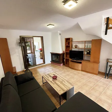 Acogedora Casa A 100m De La Playa * أوروبيسا ذيل مار
